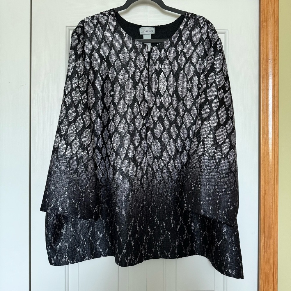 Catherines Reversible Open Jacket Womens 3X‎ Black Crinkle Textured